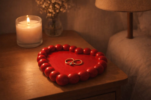 Taş tozu Kırmızı Kalpli Kırmızı Dekoratif Obje